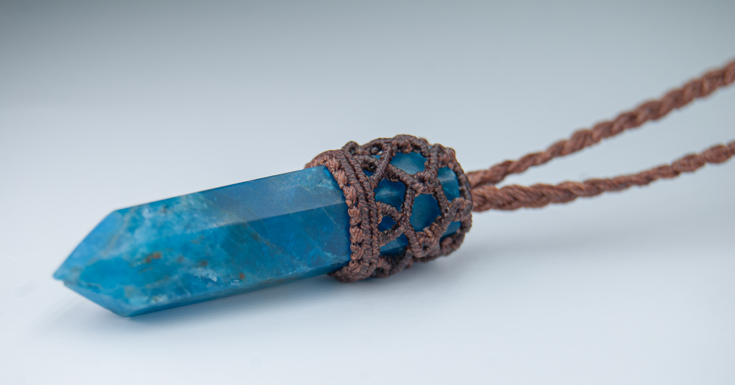 Mini Apatite Point Necklace – Handmade Throat Chakra Pendant