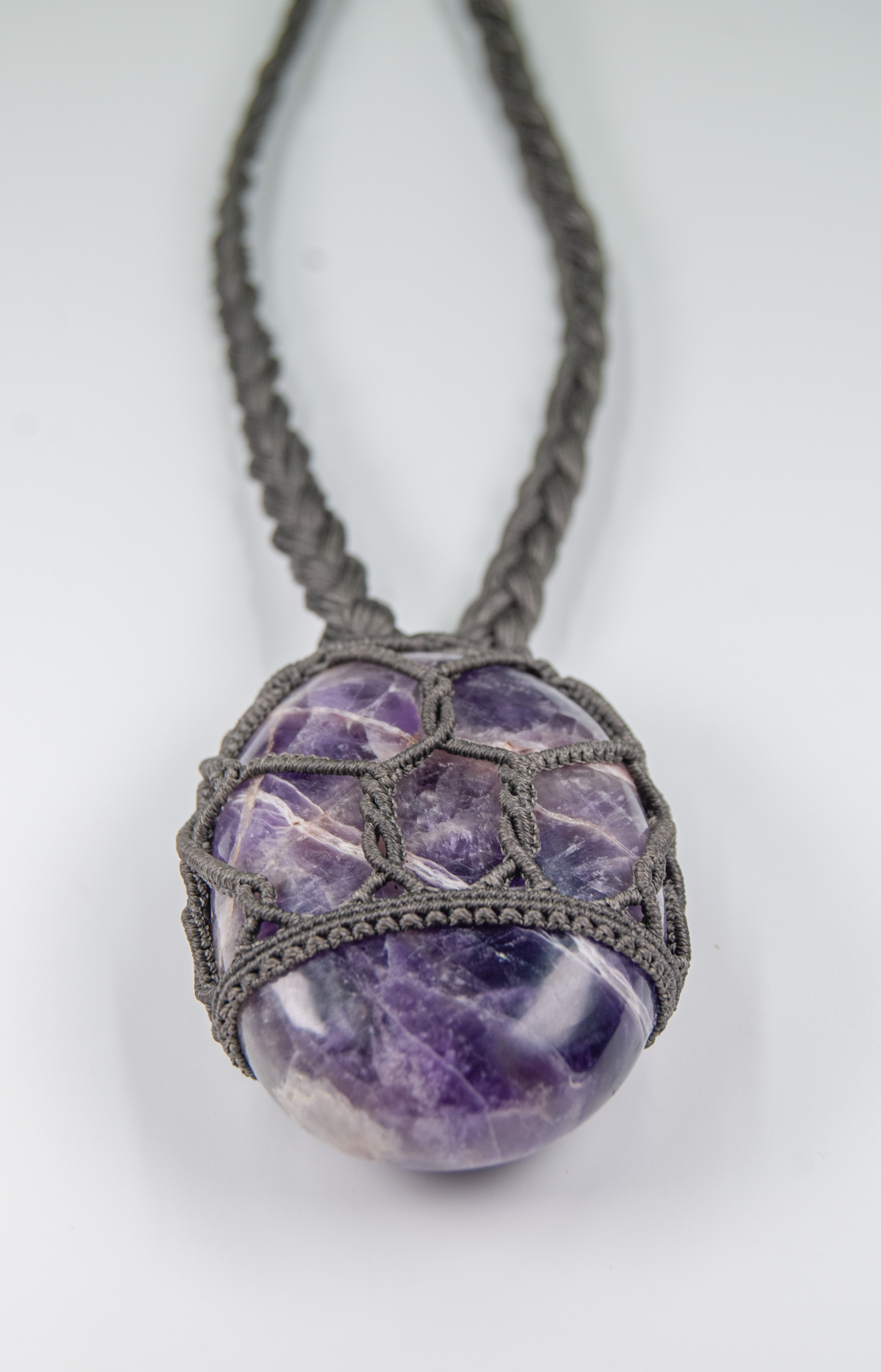 Crown Awakening Amethyst Necklace – Unique Handmade Macramé Pendant
