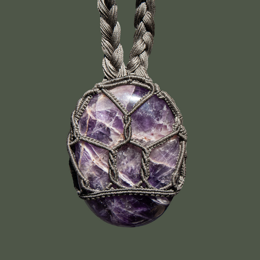 Crown Awakening Amethyst Necklace – Unique Handmade Macramé Pendant